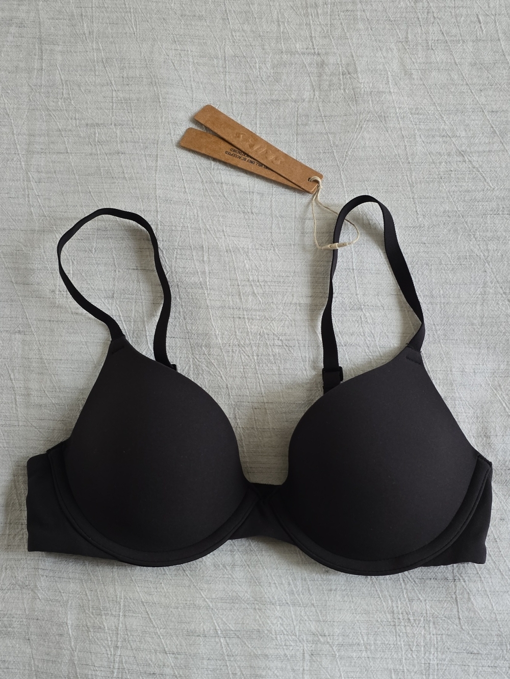SKIMS Fits Everybody T-shirt Bra Size:32A Onyx